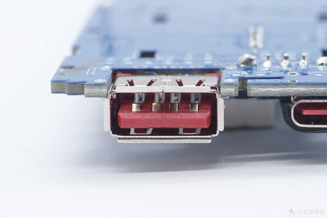 USB-C自带线可当提绳便携，京东京造165W大功率移动电源拆解