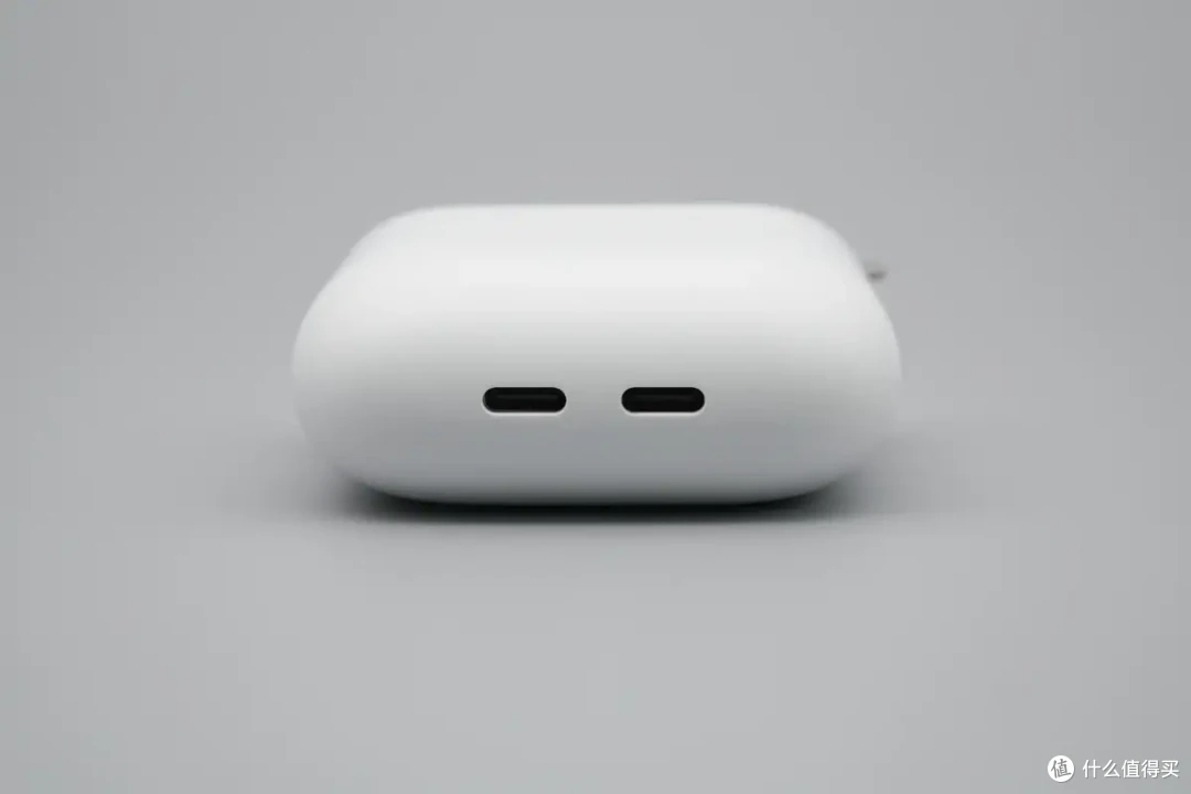 支持SPR AVS协议,性能出众,Google Pixel Flex 67W充电器评测