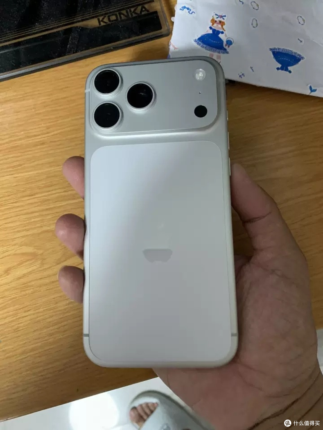 iPhone 17 Pro Max深度体验:AI与续航提升