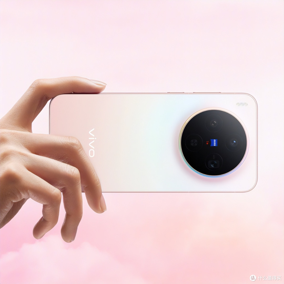 vivo X300系列今晚七点见,2亿APO长焦定格团圆温暖