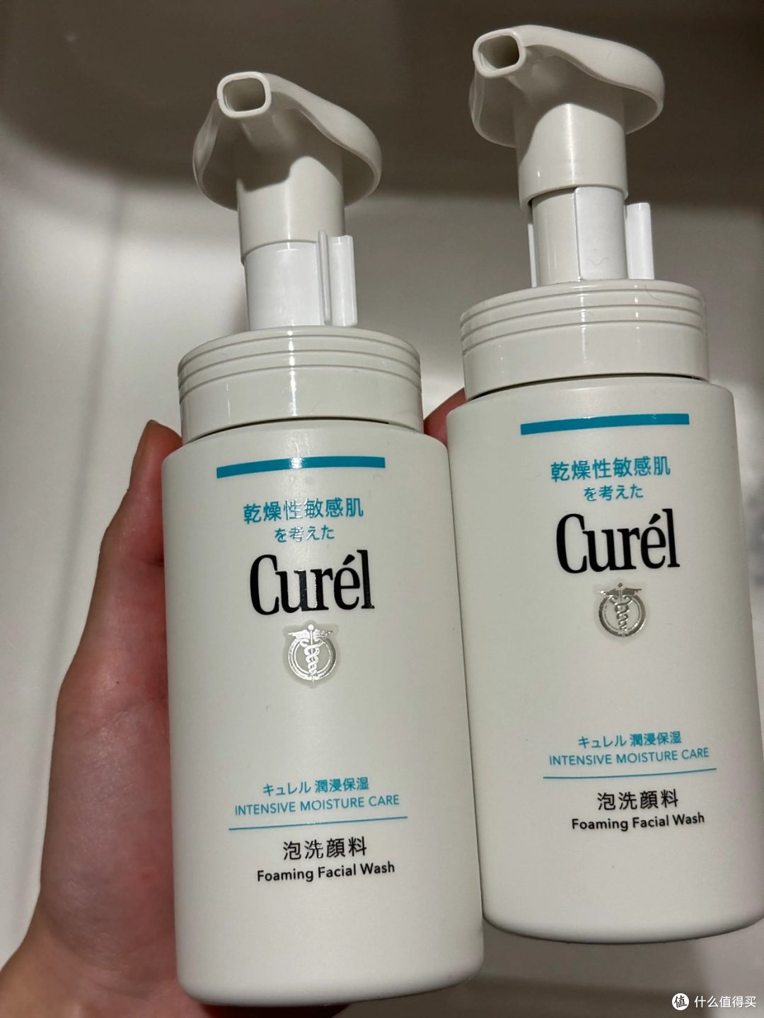 适合痘痘肌和红血丝的洗面奶有哪些品牌?成分安全温和的洁面乳!