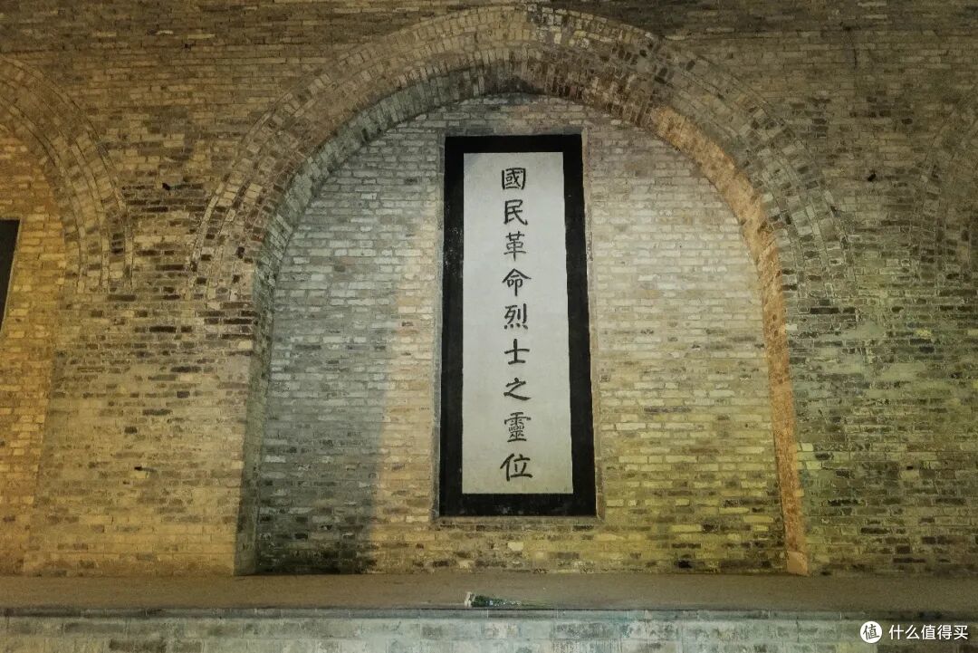 即将秋色封神的城市,总得来这里走走吧!