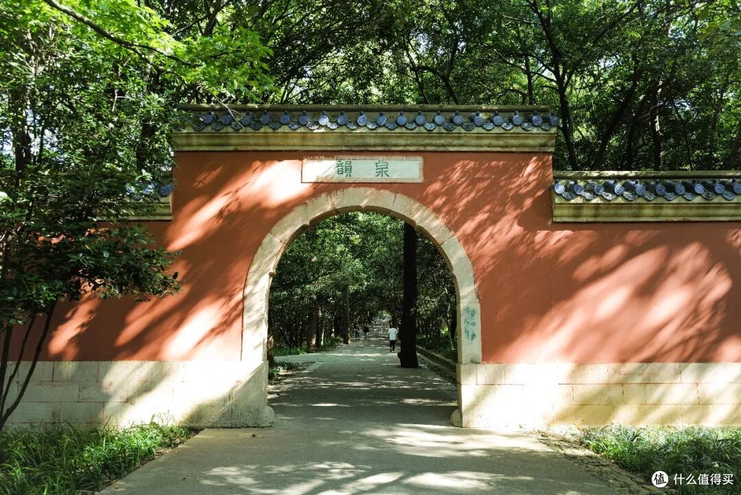 即将秋色封神的城市,总得来这里走走吧!