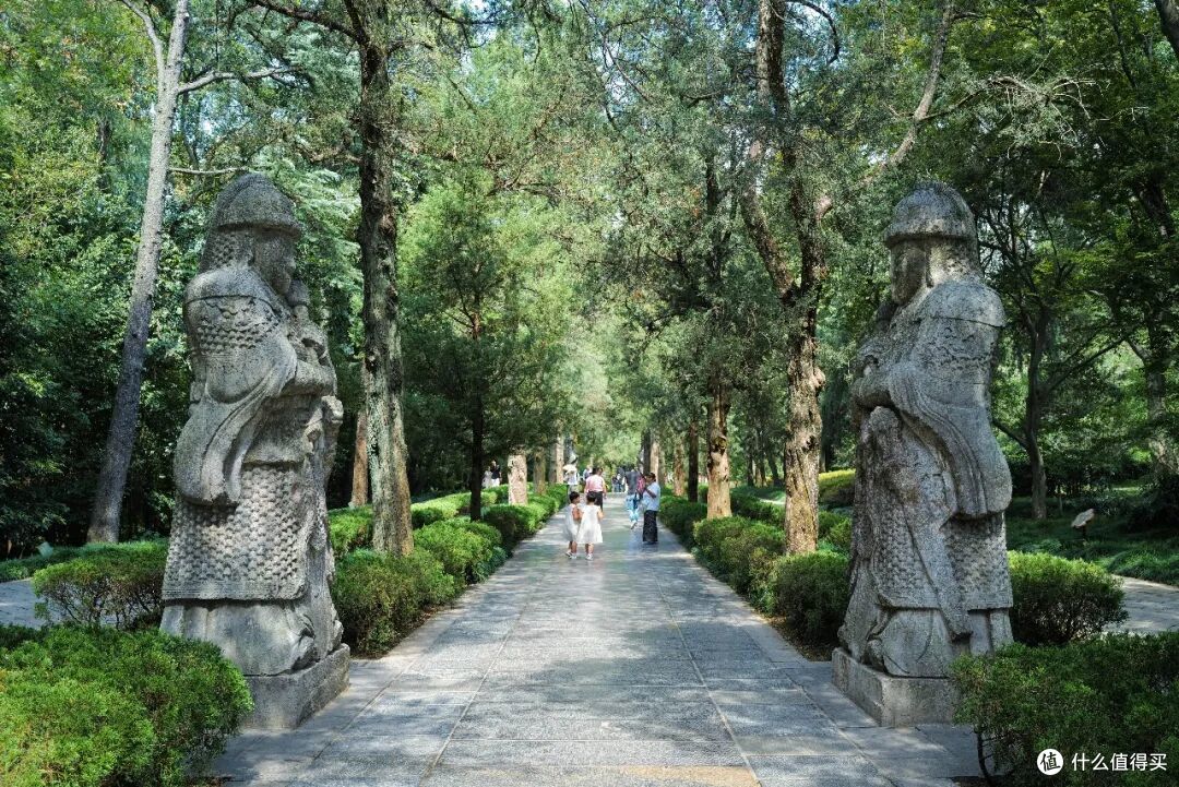 即将秋色封神的城市,总得来这里走走吧!