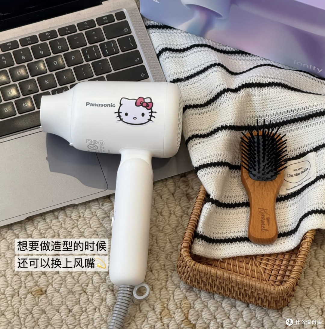 松下小轻筒:旅行吹风机新选择