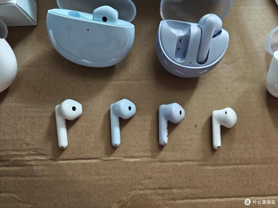OPPO Enco Air 系列 Air2 新声版、Air3 和 Air4 新声版的对比