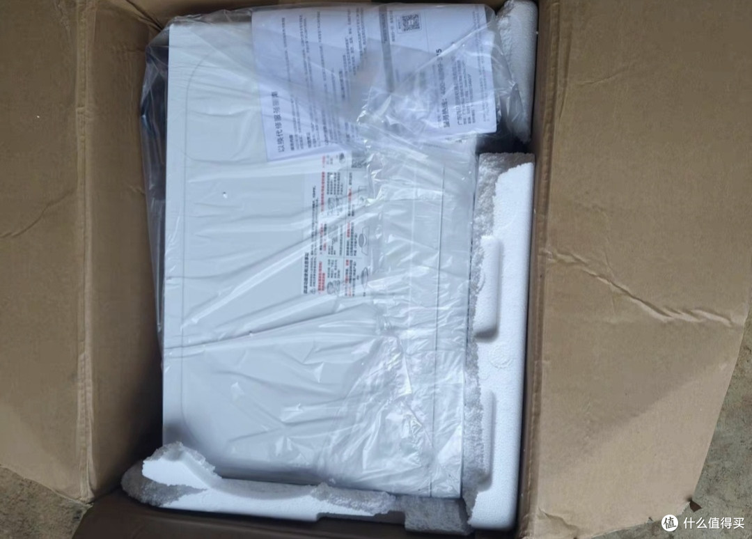 潜力作者的厨房新宠:美的20L微波炉