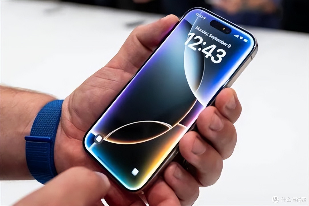 iPhone 17:从“挤牙膏”到“真香机”,苹果这次把诚意拉满!