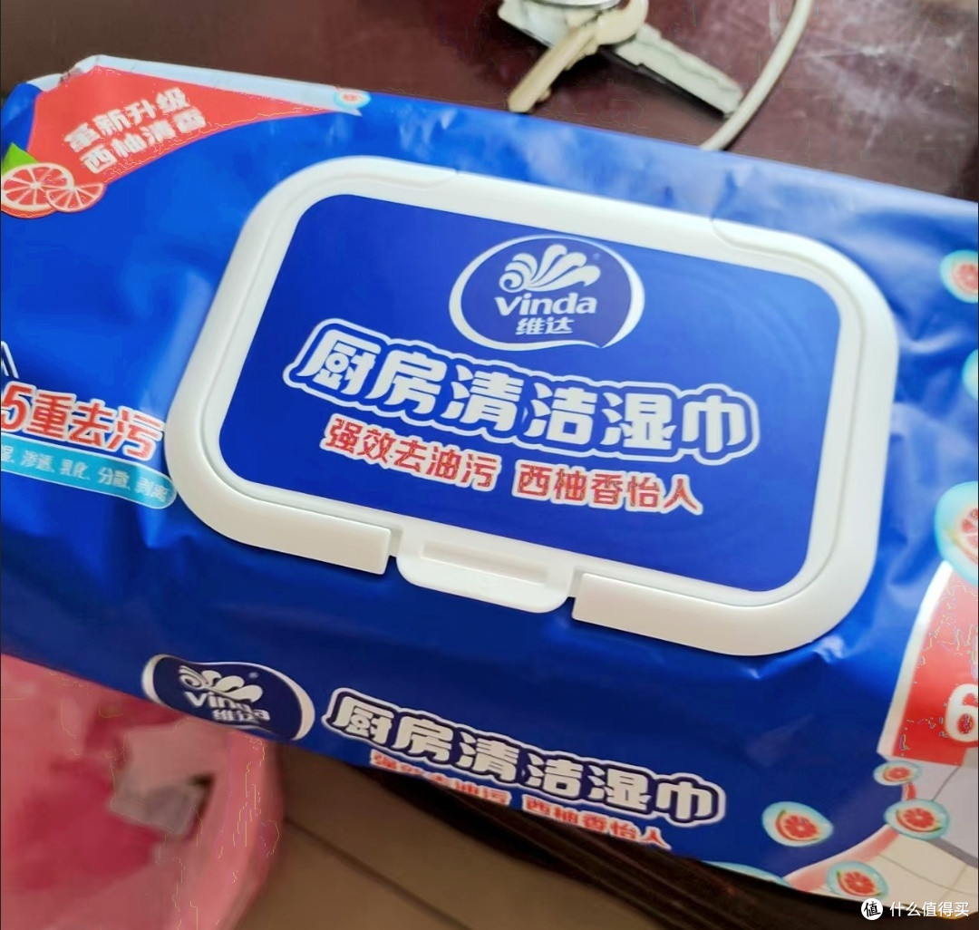 维达厨房湿巾一擦，油污全没了