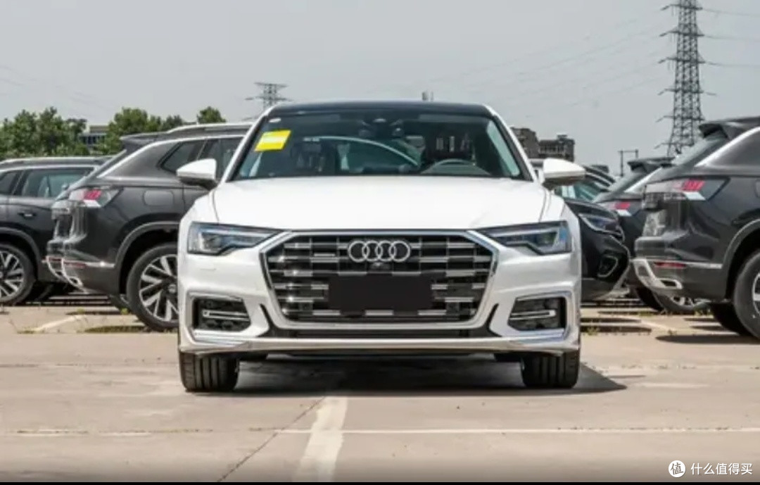 2026款奥迪A6L正式上市:3.0T V6动力领衔,42.79万起售!