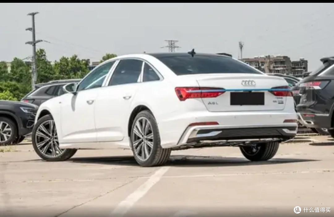 2026款奥迪A6L正式上市:3.0T V6动力领衔,42.79万起售!