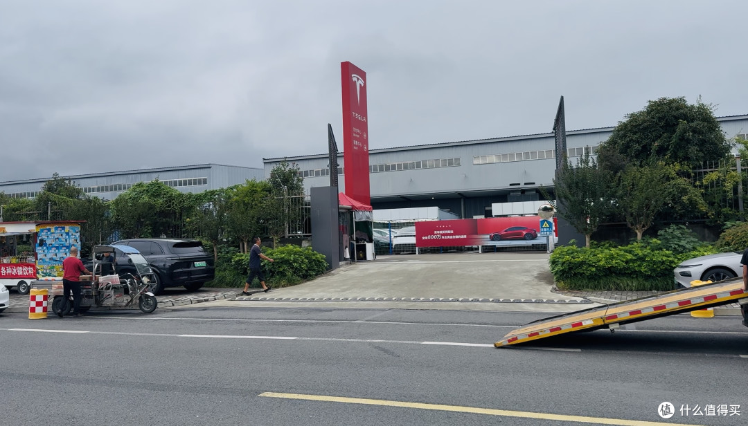 为颜值买单，为冲动消费——小米YU7抢购、省钱、提车、上牌记录
