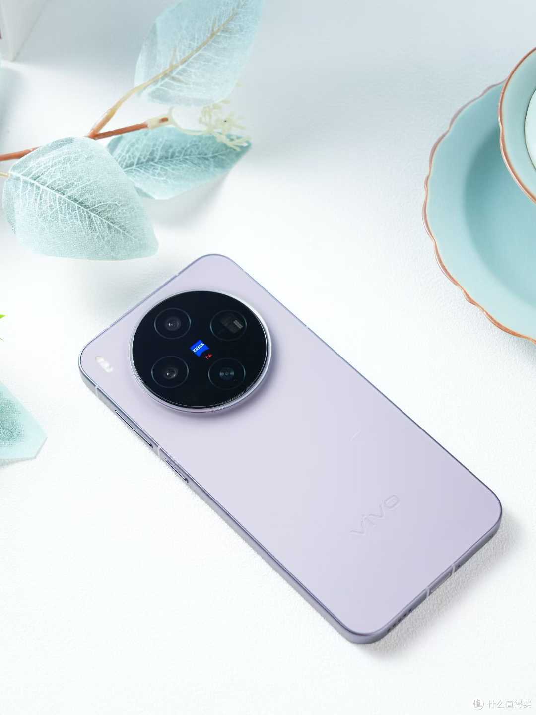 挤牙膏的一代!国补价3899元起的vivo X300值不值得买?