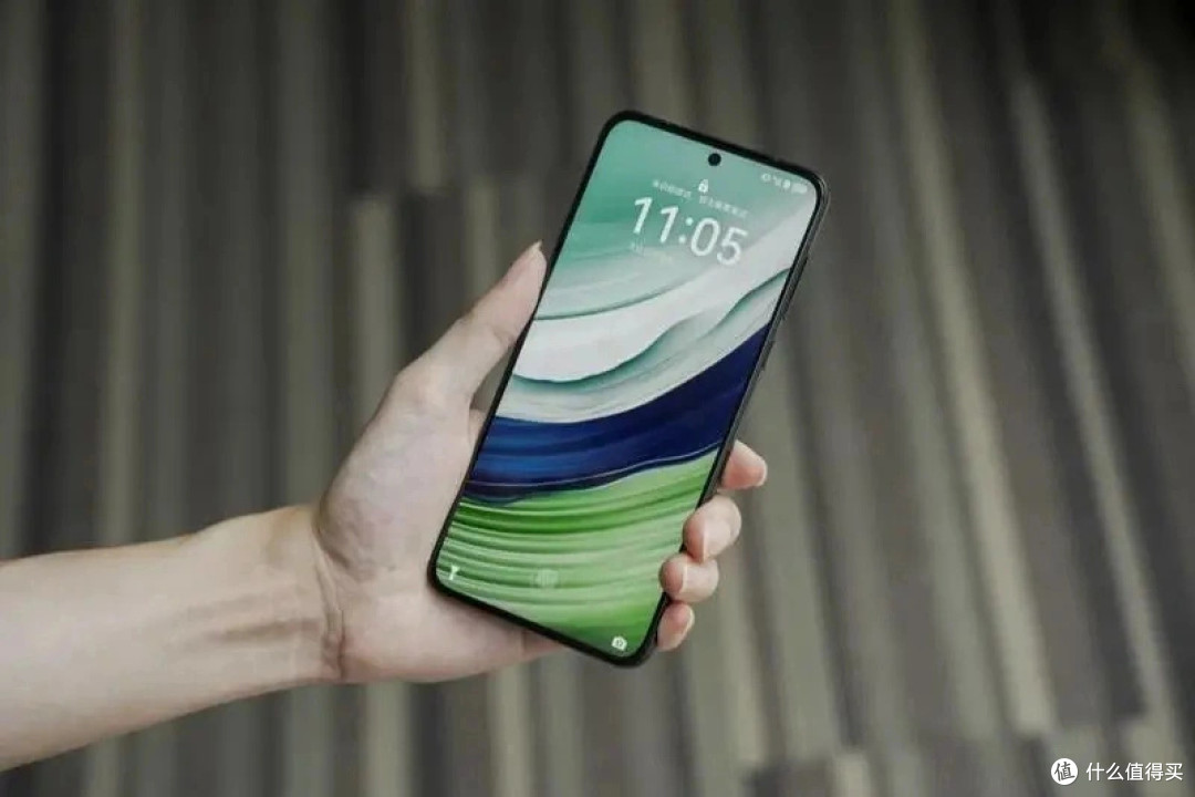 华为Mate60售价一降再降,12GB+512GB+鸿蒙OS,高配版跌至冰点价