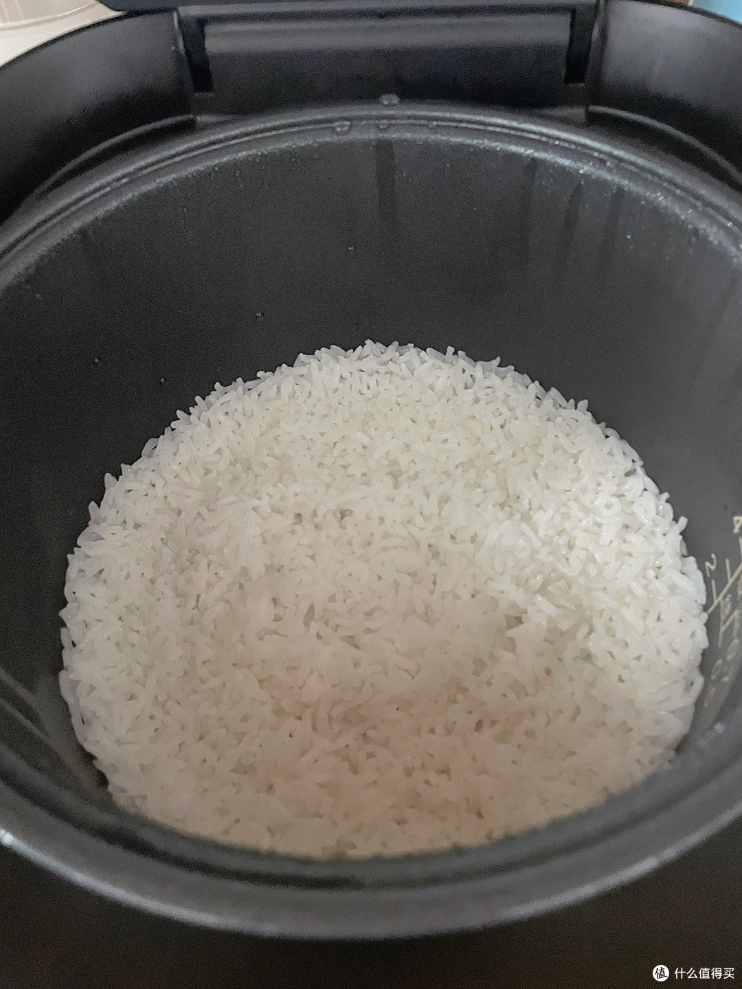 换新电饭煲:海尔HRC-S44YS,让做饭省心又适配全家