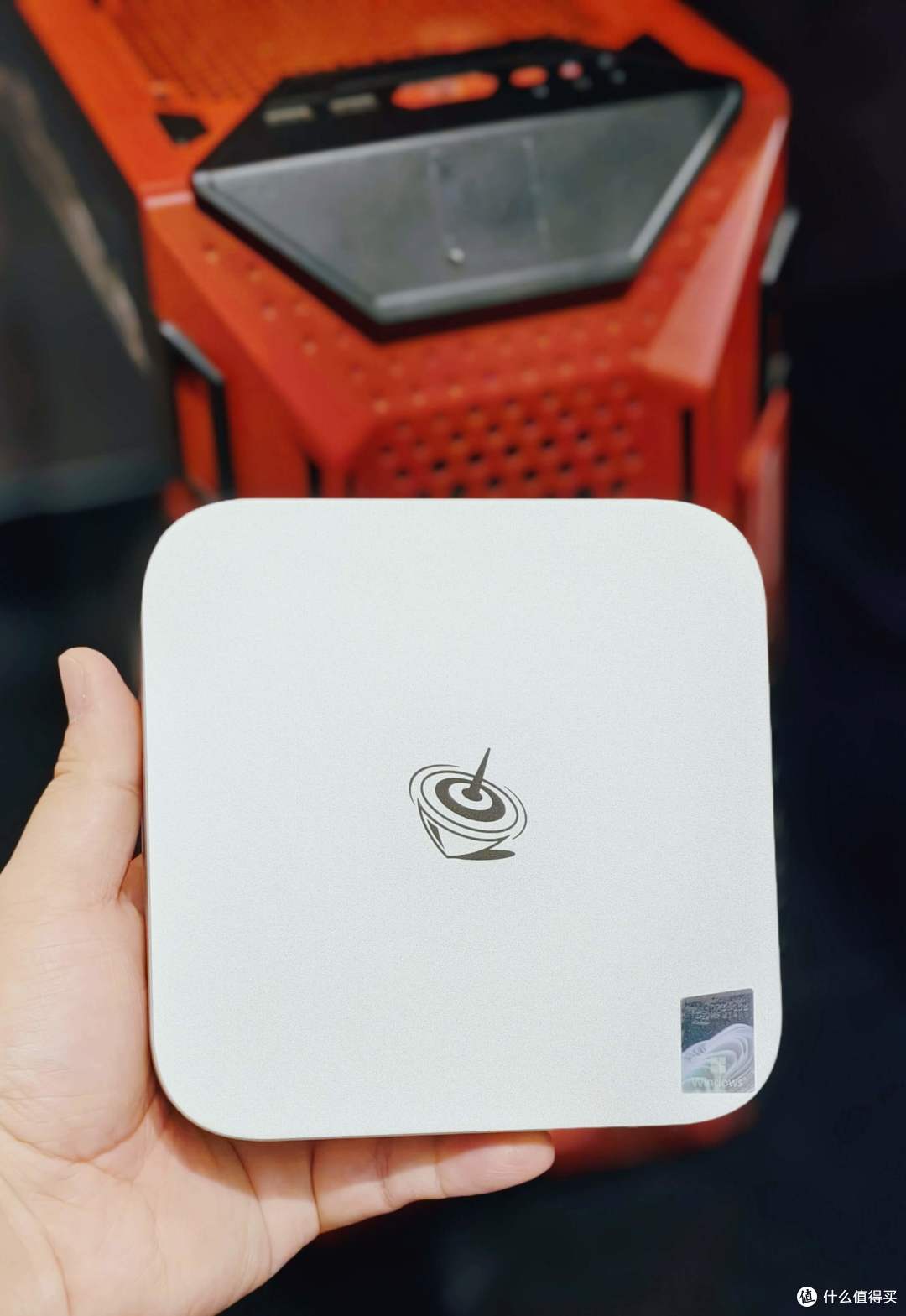 不占桌面空间,迷你PC能替代台式机吗?零刻SER9 Pro 225深度评测