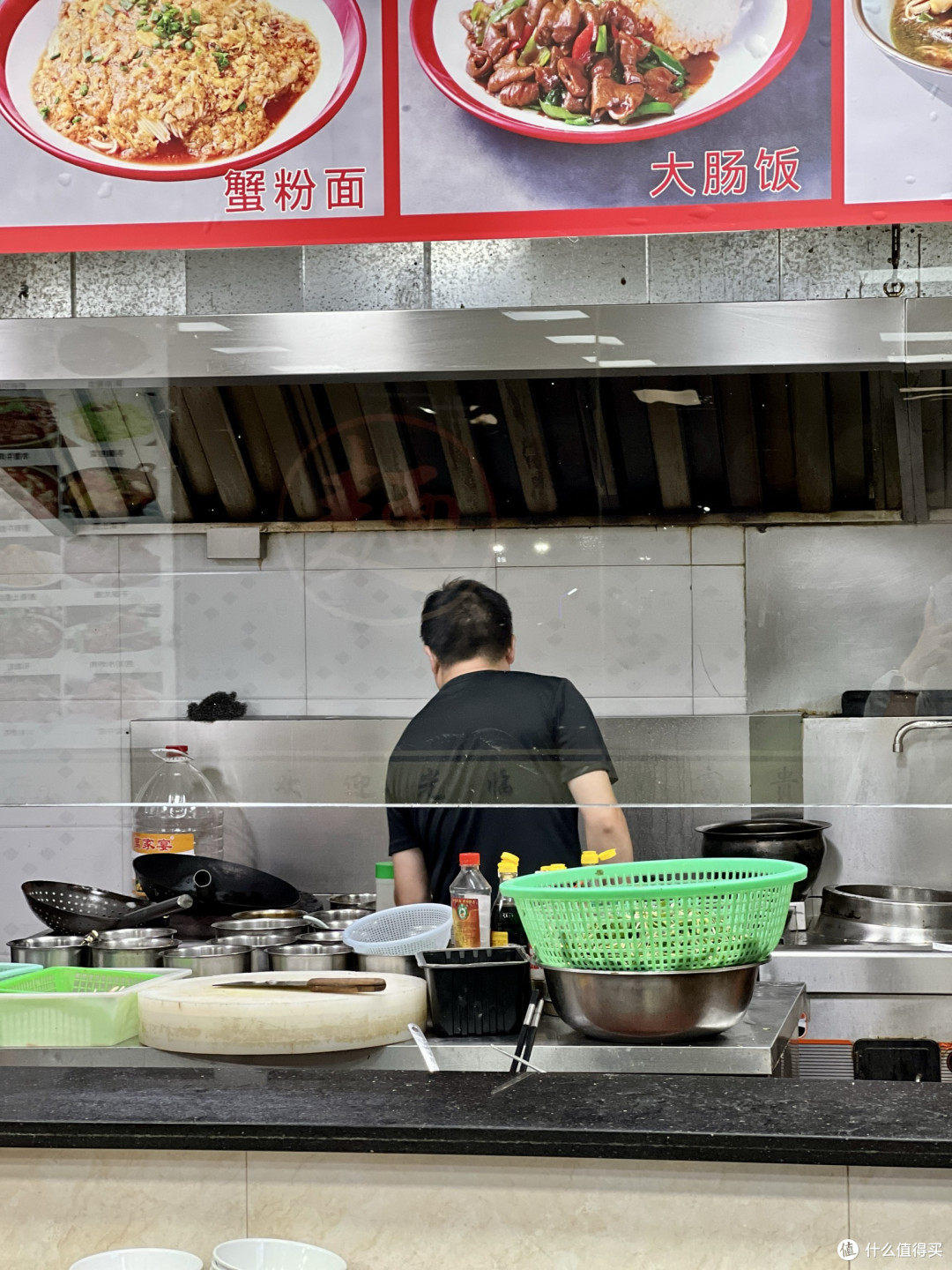听说哈灵的老板以前是这家的厨师??