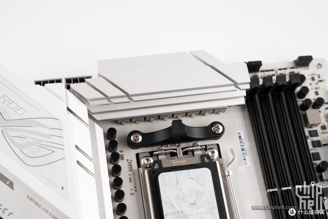 纯白风冷主机，分形工艺 Epoch + ROG B850-A + 华硕 TX 5070