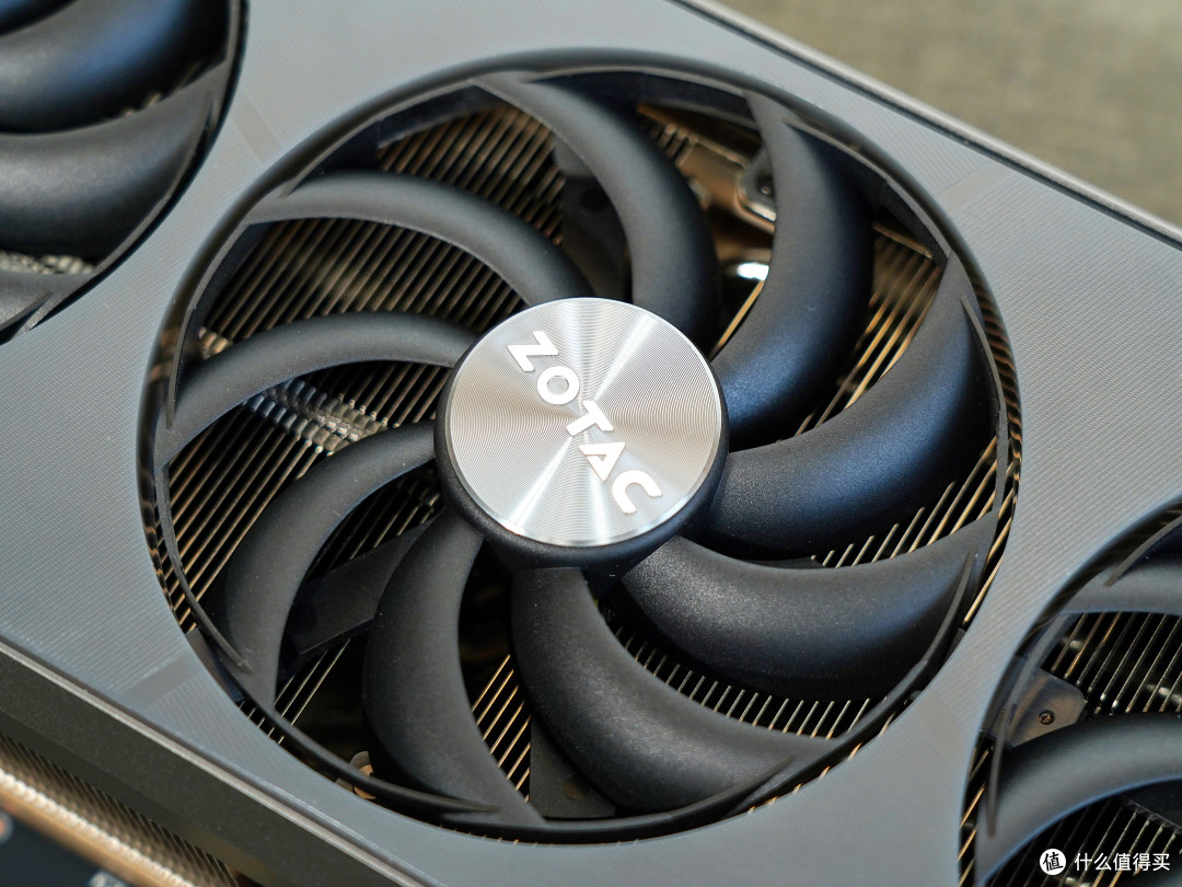 小马拉大车!9500F+RTX5070TI配置的主机挑战主流游戏