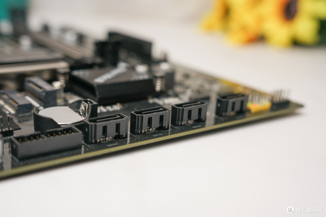 经典RPG续作《无主之地4》,用艾尔莎BOWMID B760 PRO D4轻松畅玩