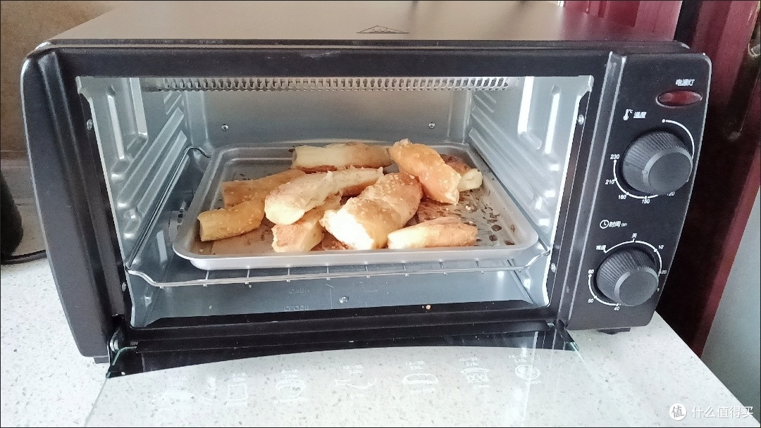 格兰仕PS20电烤箱:小空间里的烘焙小能手