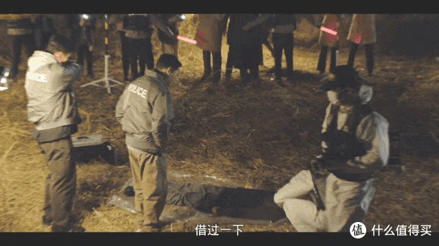第一集就很刺激,这部限制级新剧太生猛了