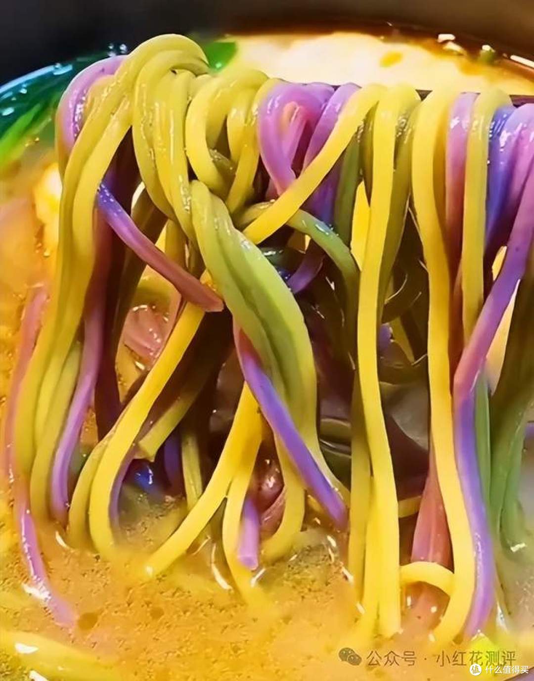 你买的「五色蔬菜面」,真的有蔬菜吗?