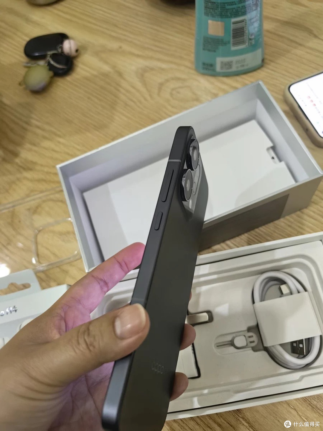 OPPO Reno14:颜值与AI功能兼备