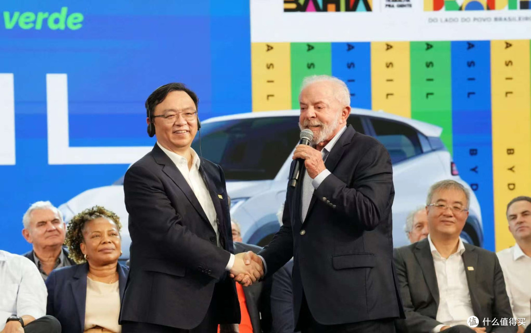 比亚迪又在国外放大招！巴西总统亲自出席，王传福嘴角笑歪了！