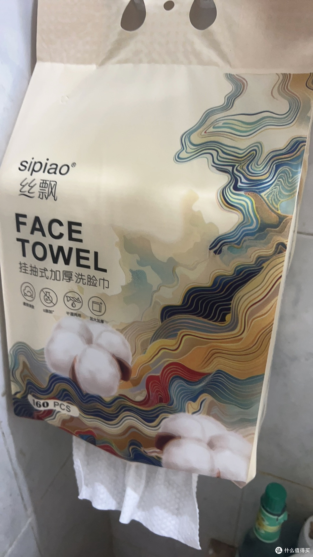 洗脸巾使用误区揭秘:正确用法才不踩“化学伤害”坑