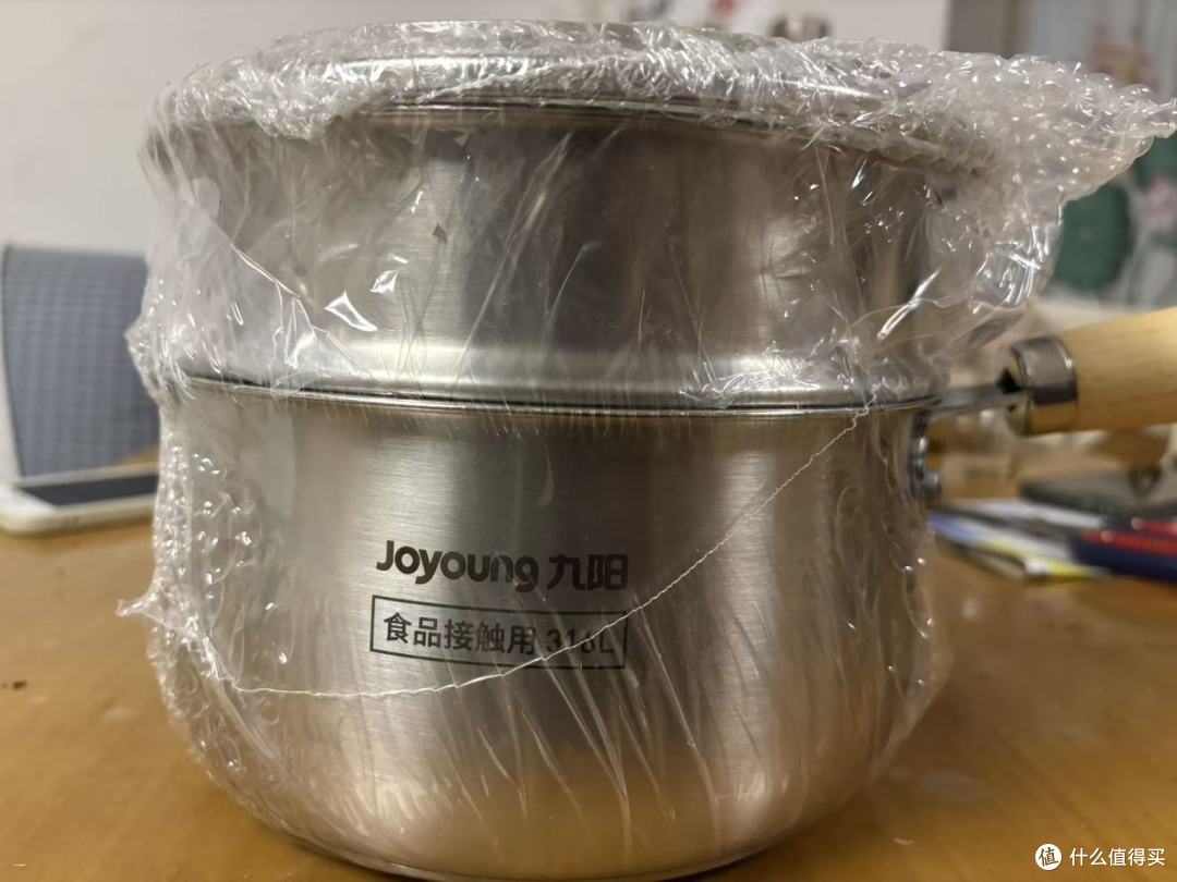 如何买到真正的316不锈钢奶锅?选大品牌总没错。九阳316奶锅实测