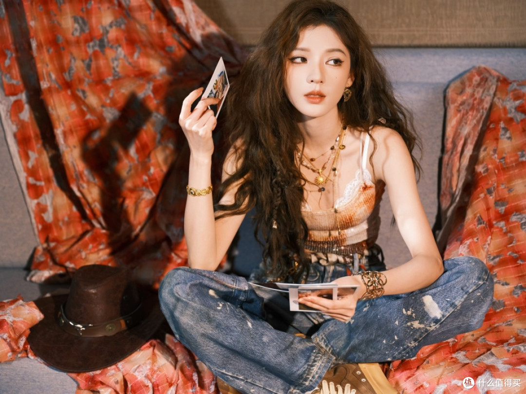 从“清纯玉女”到“时尚酷姐”,张予曦把每一面都活成了风景线