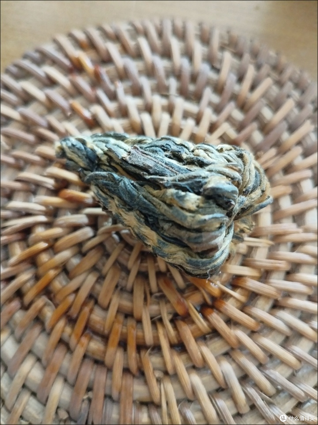 陈一凡这罐滇红宝塔,喝着比蜜还香