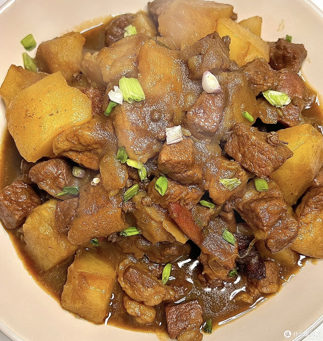 秋日牛腩炖土豆:慢炖出的暖身美味