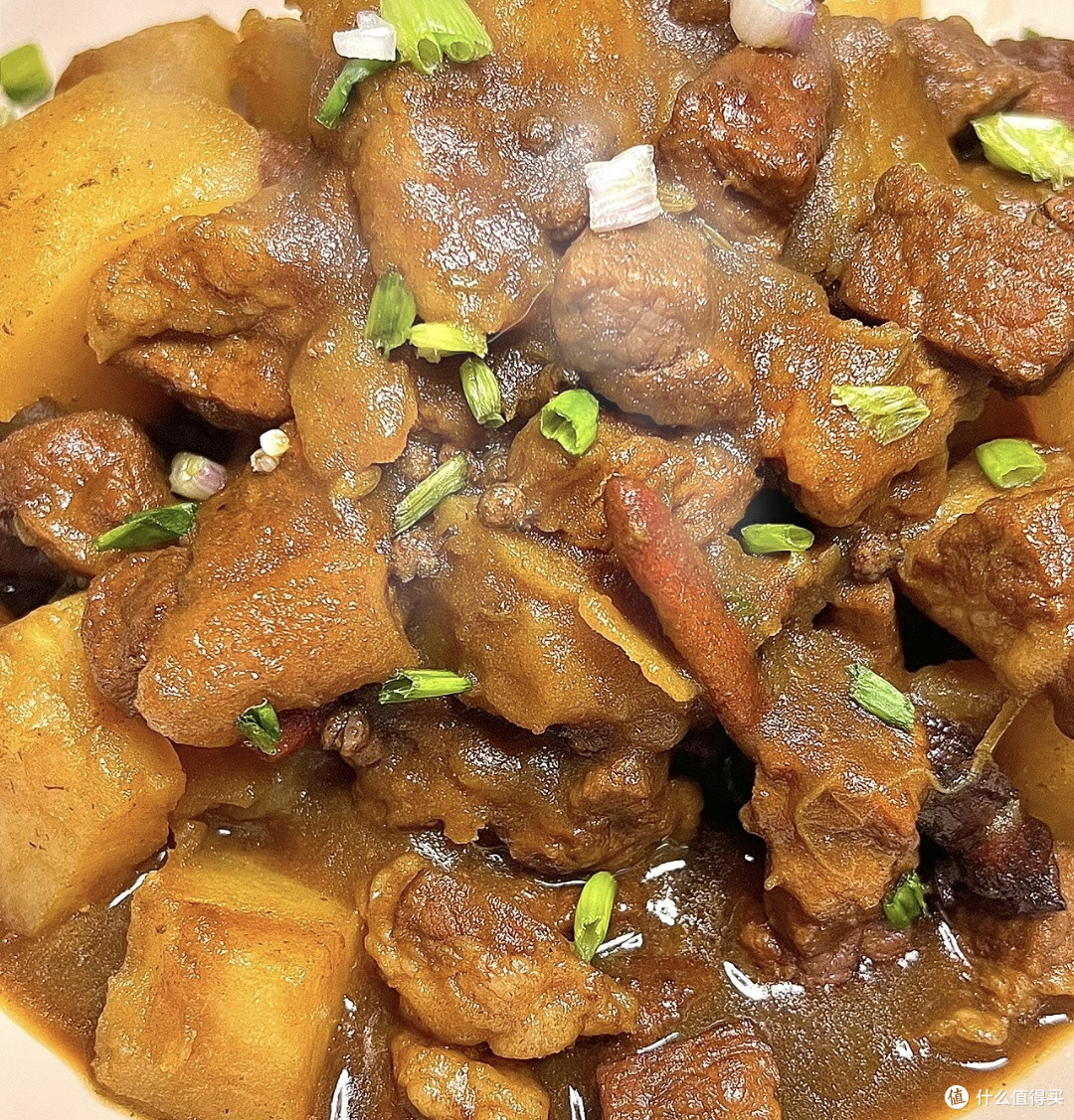 秋日牛腩炖土豆:慢炖出的暖身美味