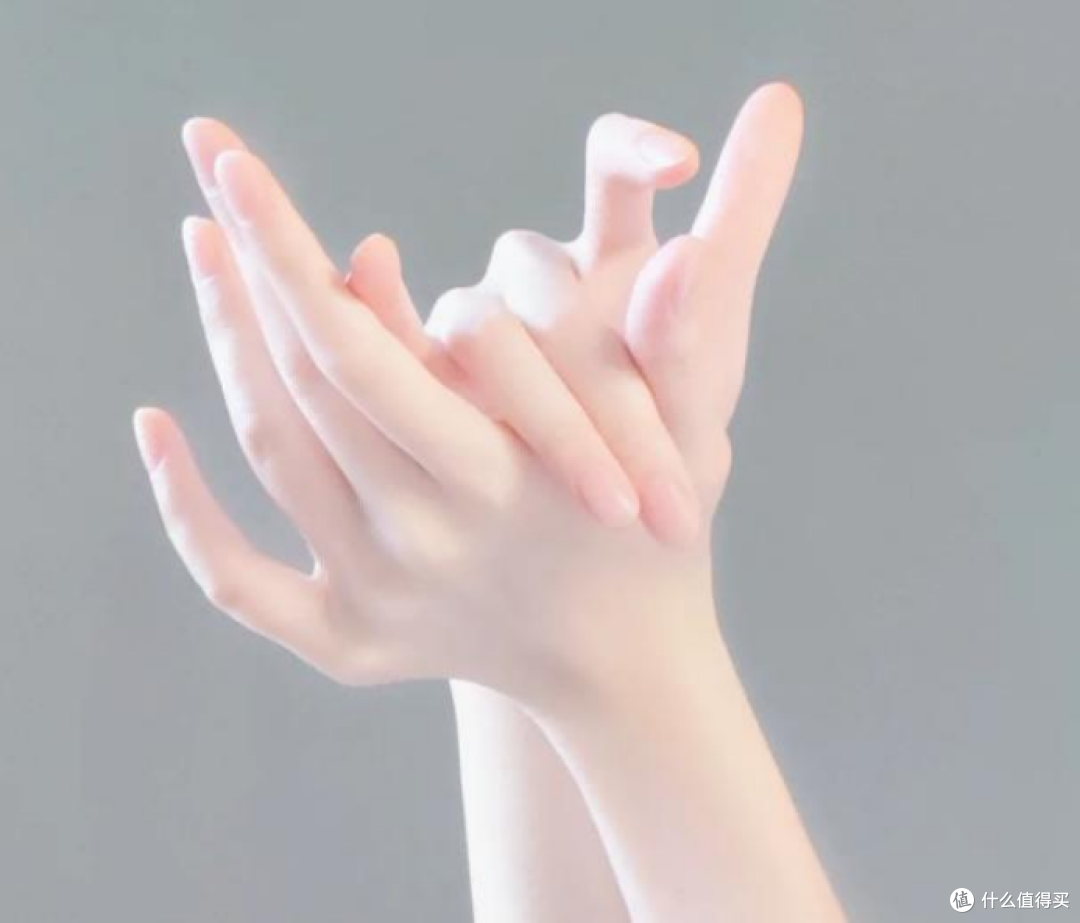 学生党适合送妈妈的生日礼物:10 款平价好礼,走心不费钱!