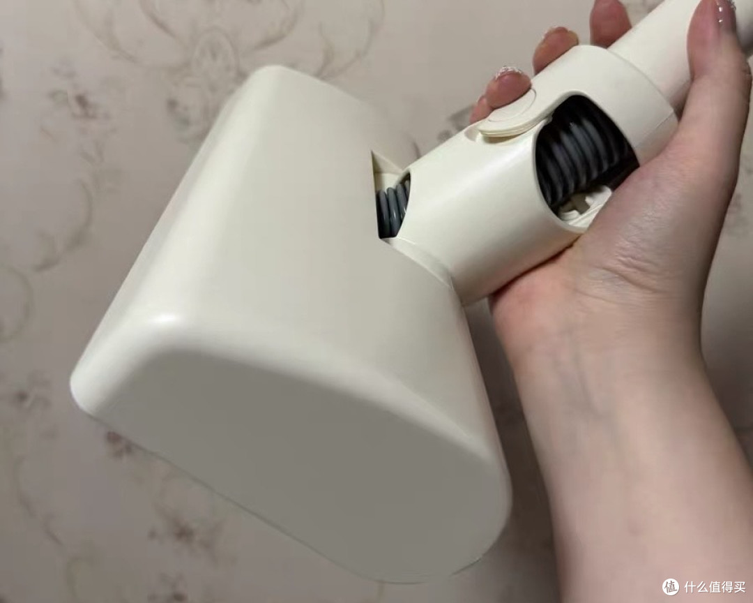 🌟 养猫家庭的清洁救星!小熊吸拖一体机真实体验