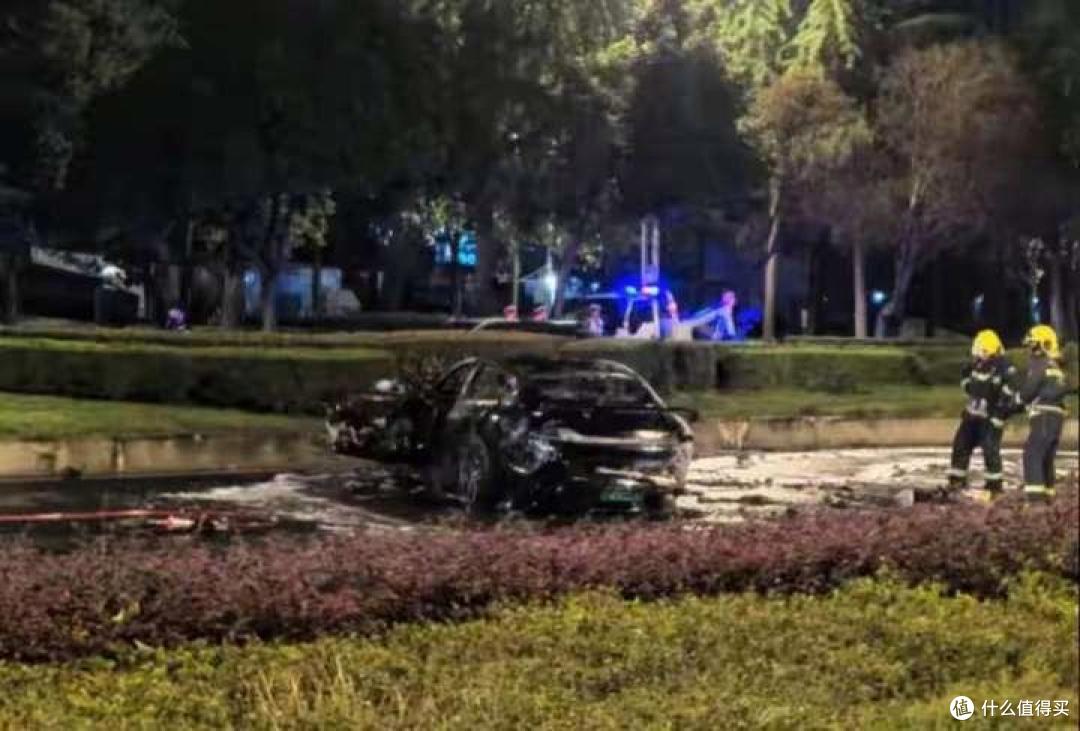 酒驾活该？逐个反驳小米事故洗地话术，疯狂打脸水军！