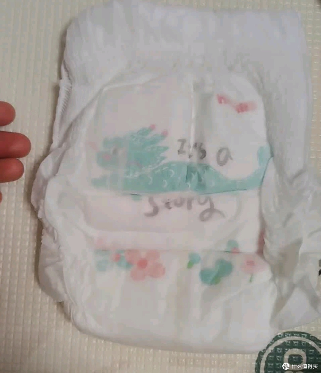 娃出门没它真不敢!好奇皇家小龙裤太靠谱