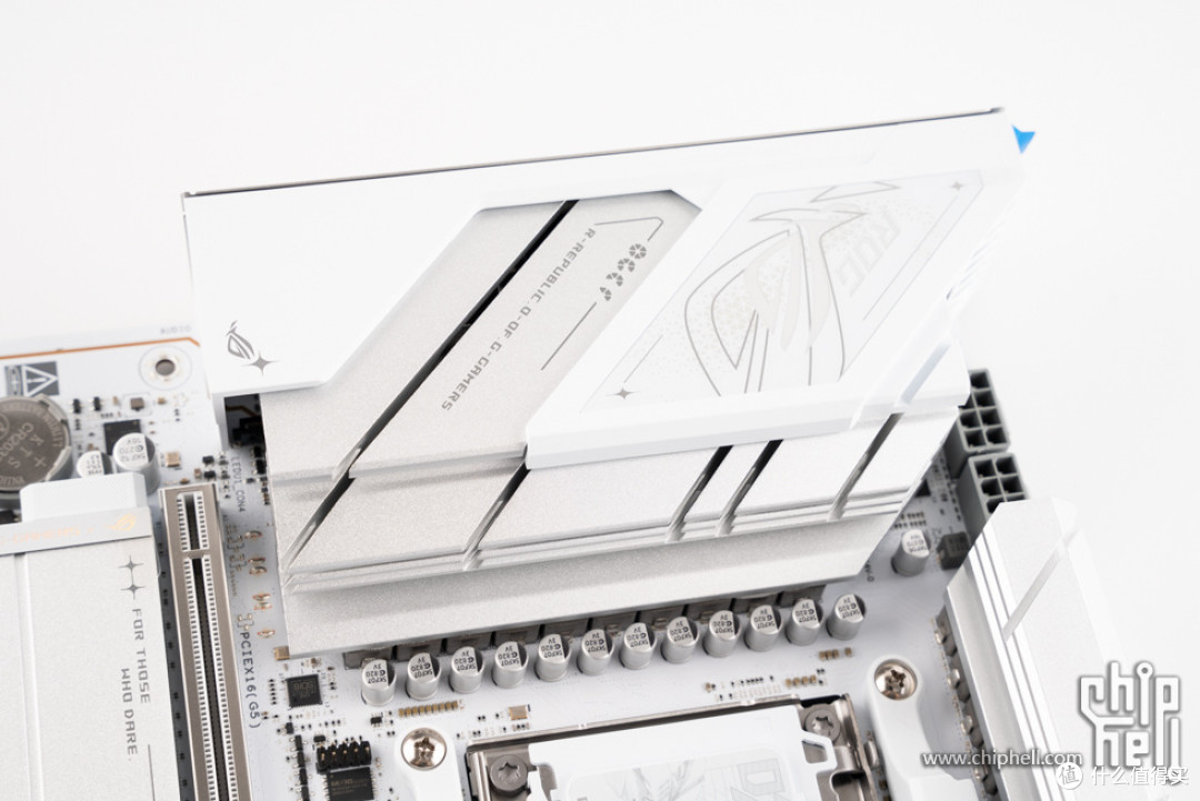 手提风冷主机,机械大师 iF25 + 华硕 ROG B850-G 吹雪 装机