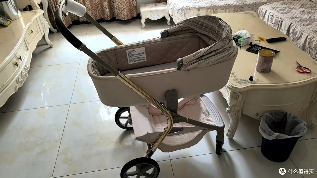 哈卡达 188pro+婴儿车,大车轮避震设计确保宝宝舒适出行