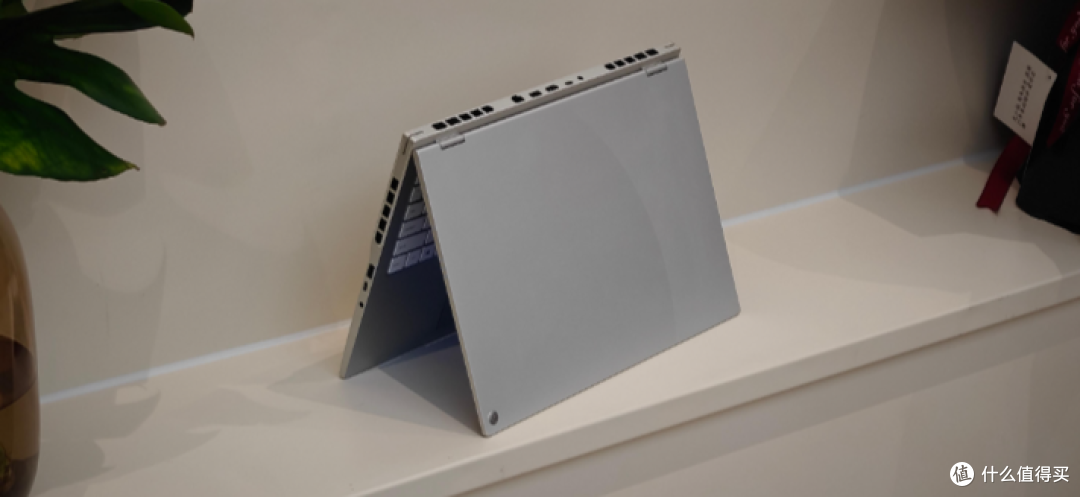 轻薄本也能狂飙！七彩虹 iGame M16 i7 版：200W 性能 还能享国补