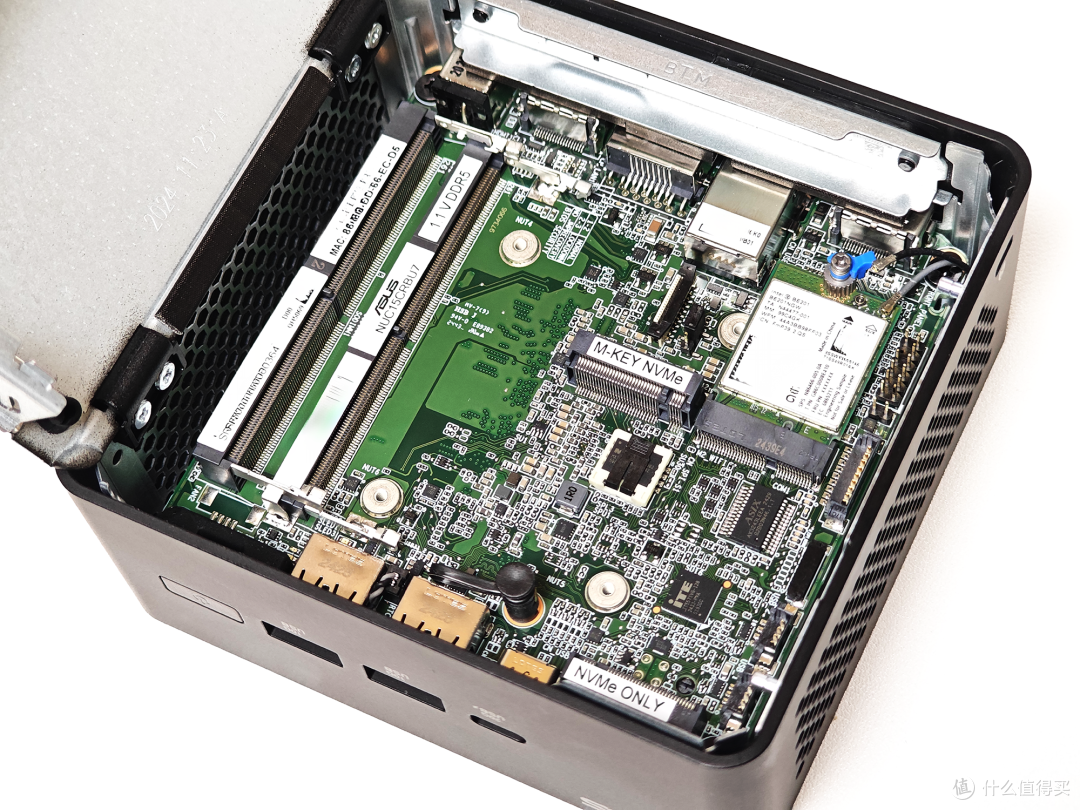 2025年迷你主机首选华硕NUC 15 Pro:性能强劲、全场景覆盖!