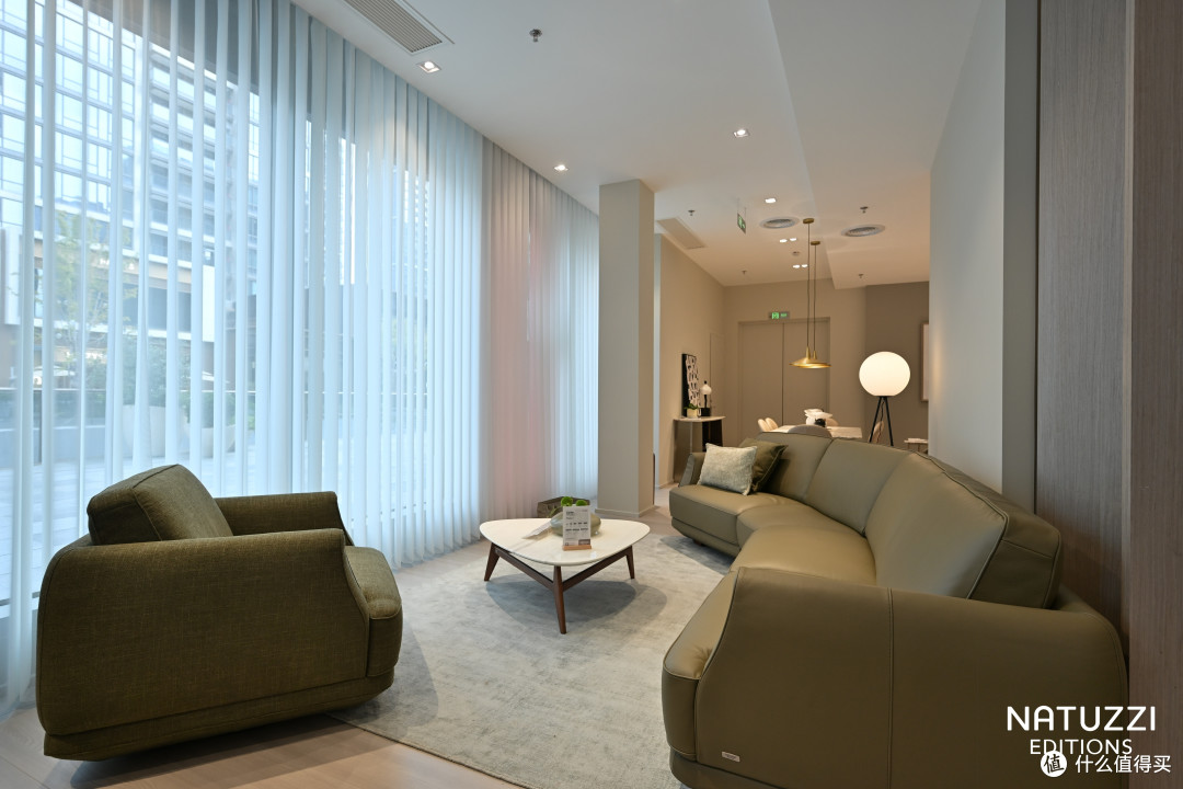Natuzzi Edtions杭州亚奥万象天地揭幕,开启适意新境生活美学