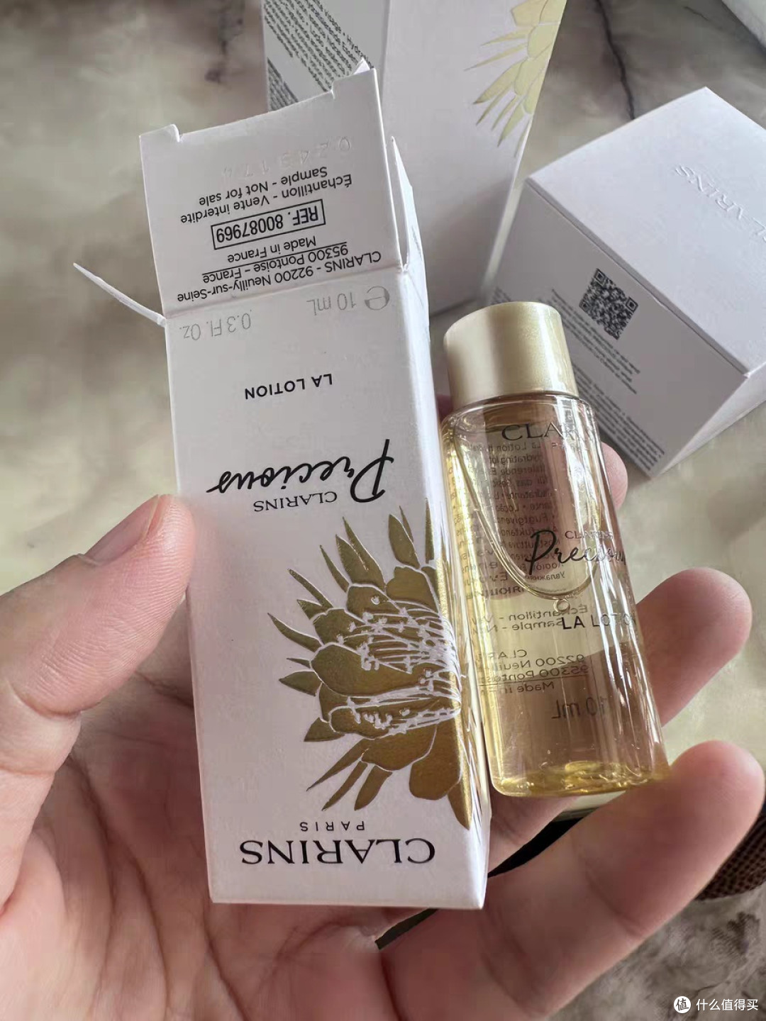 娇韵诗至臻适合各种肤质的精华水