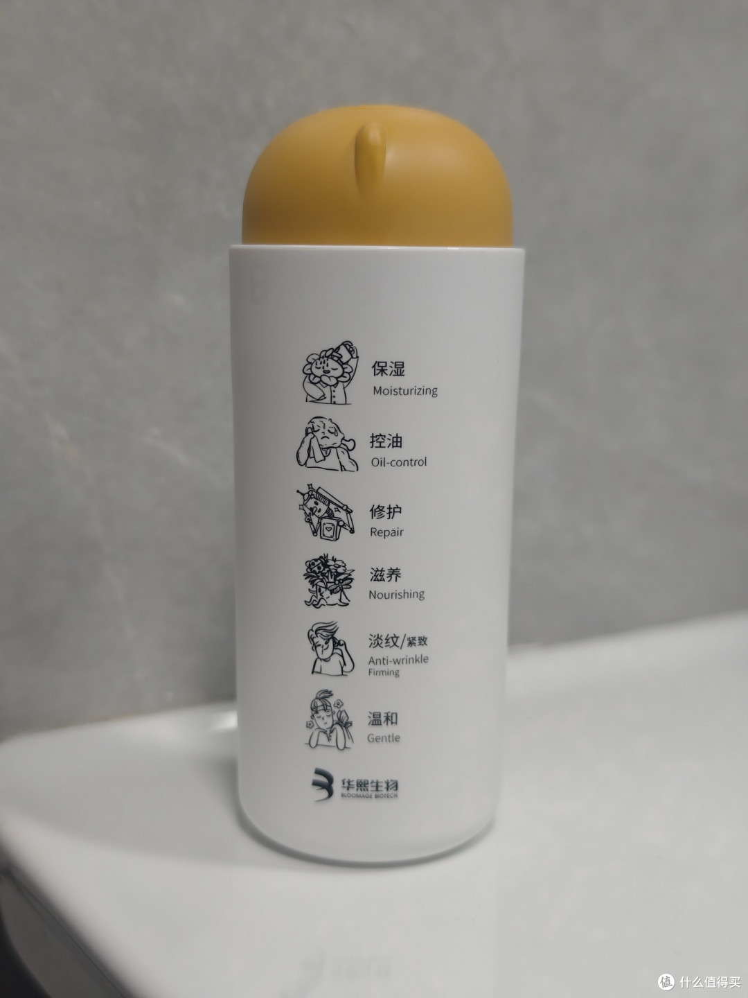 珂岸小喷菇干洗洁面泡泡和小喷菇精华液会呵护我冬天脸部肌肤细腻