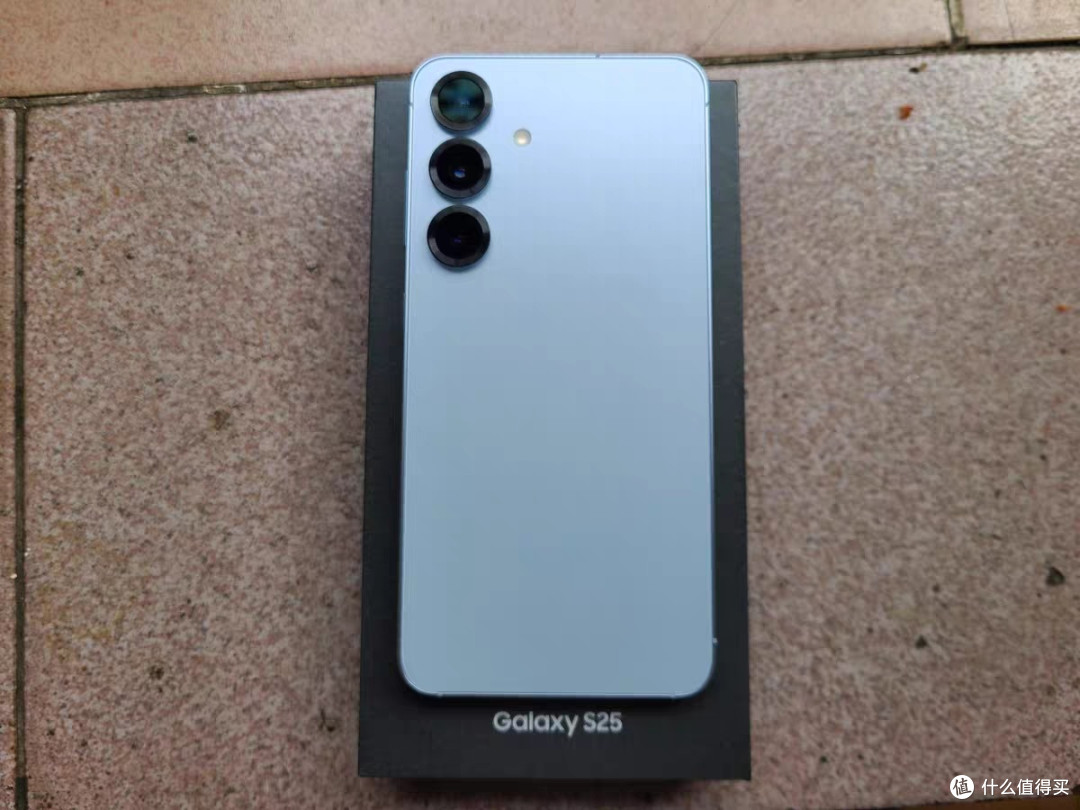 三星Galaxy S25上手半月,轻薄旗舰真的用回不去了