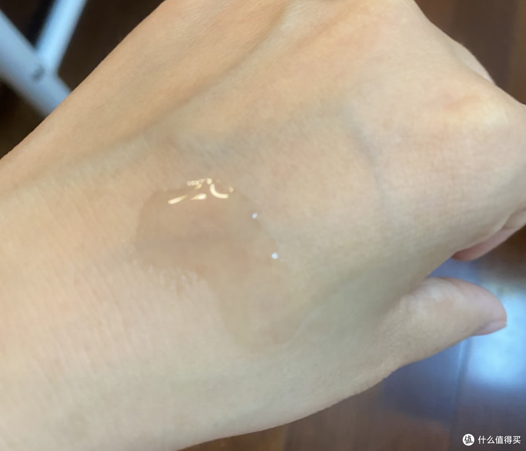 牡丹精华保湿评测：3秒渗透技术