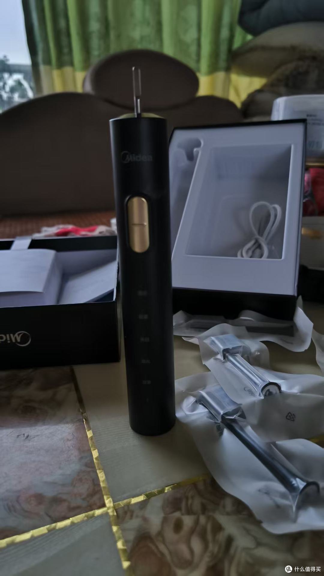 美的S1PX电动牙刷:180天长续航的极致体验,是实力还是噱头?