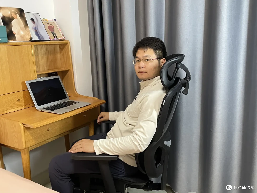 夏草木Fit2人体工学椅:一把真正“懂腰”的椅子,告别久坐焦虑
